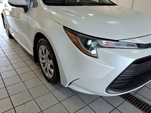 Used 2026 Toyota Corolla LE FWD image 22
