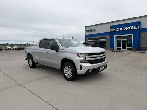 Used 2021 Chevrolet Silverado 1500 RST w/ Z71 Off-Road Package AWD/4WD image 8
