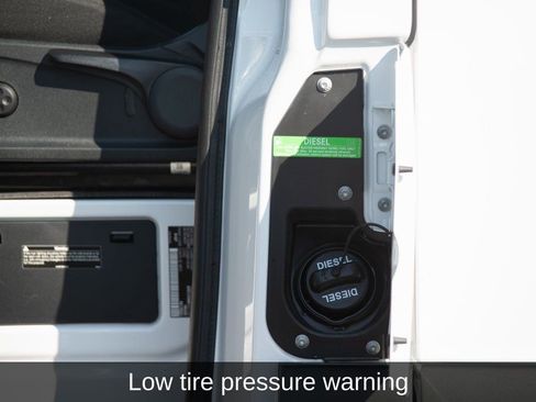 Used 2024 Mercedes-Benz Sprinter 144 Cargo image 29