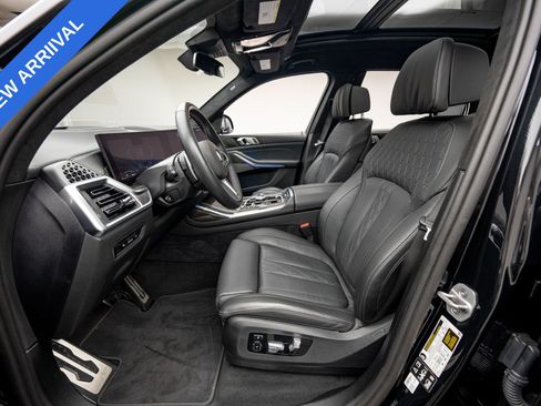 Used 2025 BMW X7 M60i w/ Executive Package AWD/4WD image 12