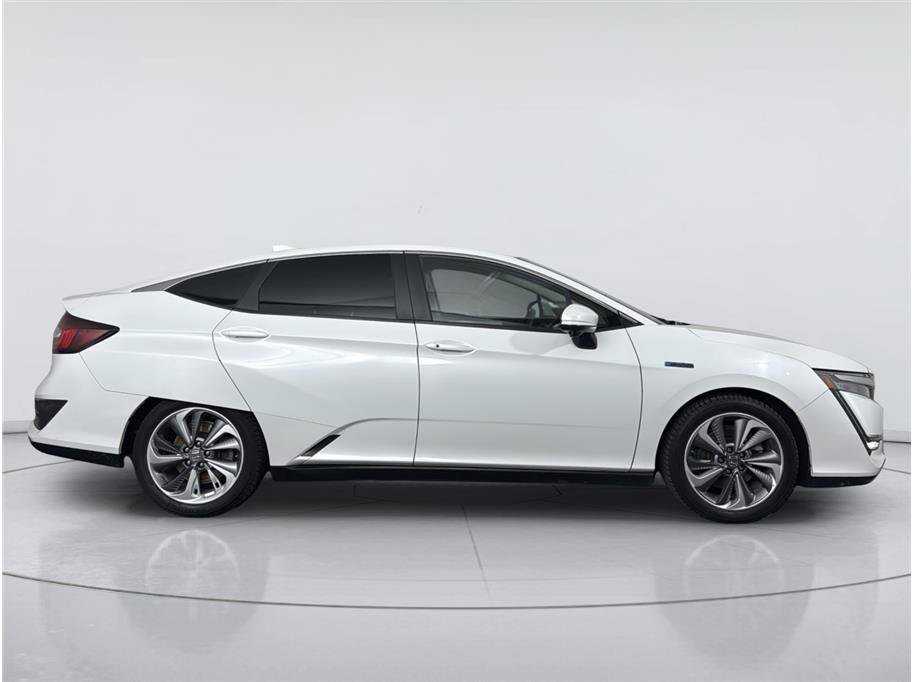 Used 2018 Honda Clarity Plug-In Hybrid image 6