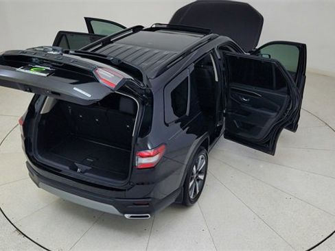 Used 2023 Honda Pilot Touring image 89