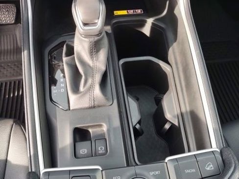 Used 2025 Toyota Grand Highlander AWD image 14