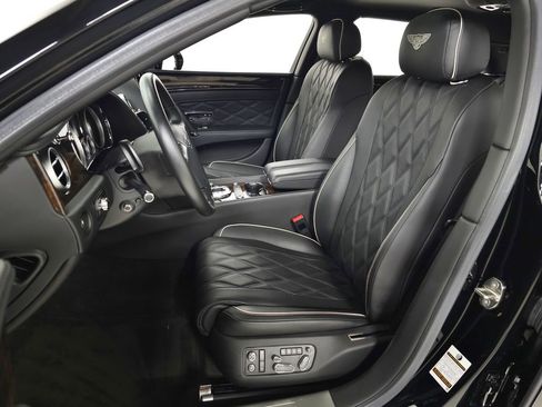 Used 2014 Bentley Flying Spur W12 AWD/4WD image 18