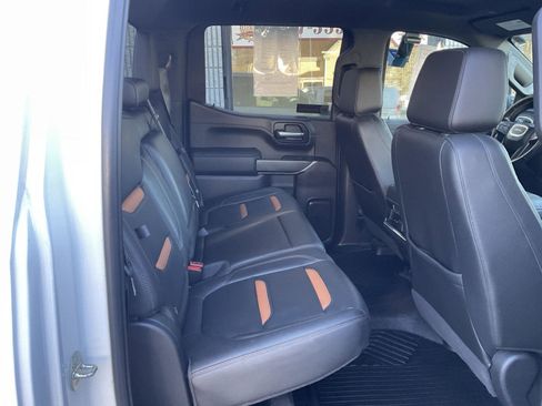 Used 2020 GMC Sierra 1500 AT4 w/ Driver Alert Package II image 27