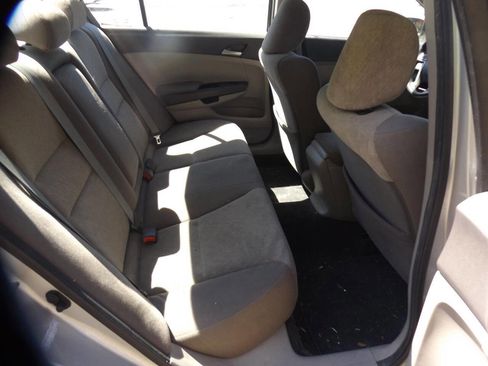 Used 2010 Honda Accord LX image 14