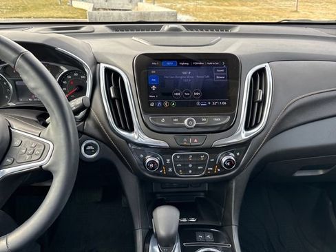 Certified 2023 Chevrolet Equinox Premier image 17