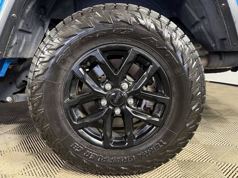 Used 2022 Jeep Gladiator Sport AWD/4WD image 14