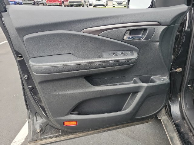 Certified 2019 Honda Ridgeline Sport image 38