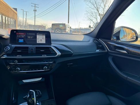 Used 2018 BMW X3 xDrive30i image 17
