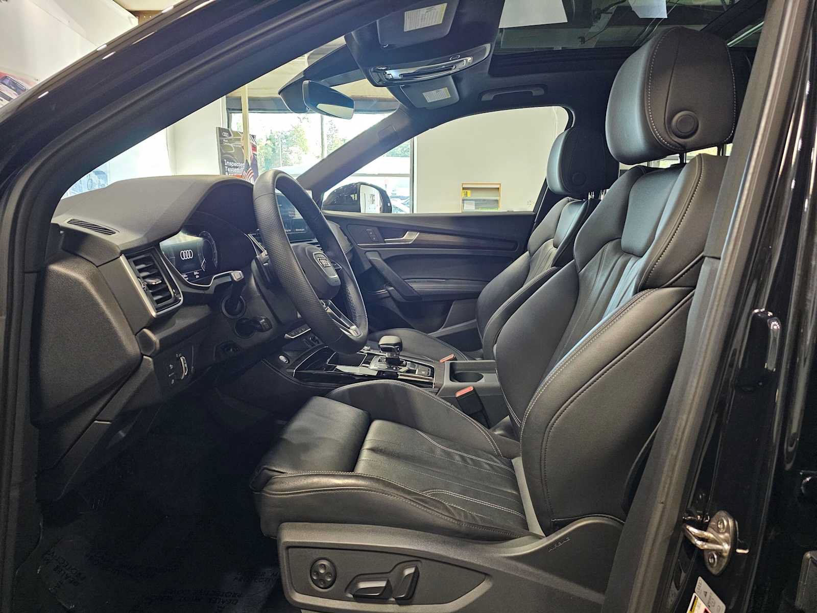 Used 2024 Audi Q5 e Premium Plus AWD/4WD image 22