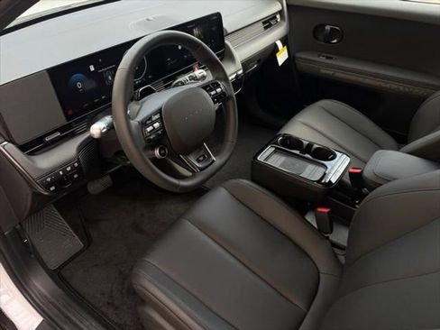 New 2025 Hyundai Ioniq 5 XRT image 10