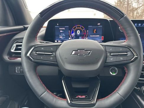 Used 2024 Chevrolet Traverse RS w/ LPO, Floor Liner Package image 19