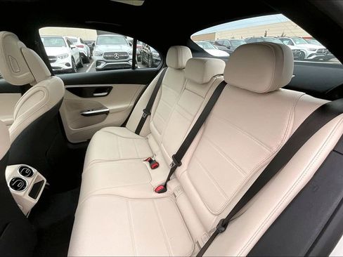 New 2026 Mercedes-Benz C 300 4MATIC Sedan image 10