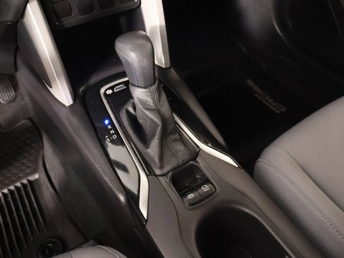 Used 2025 Toyota Corolla Cross AWD Hybrid image 7