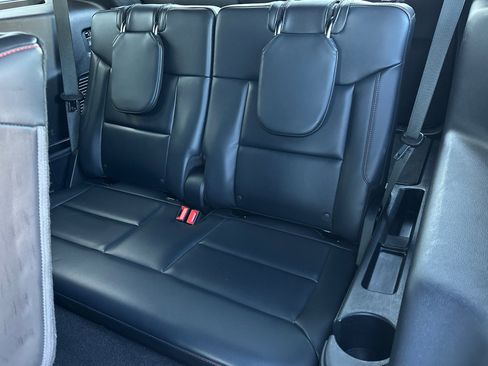 Certified 2025 Ford Explorer ST-Line w/ ST-Line Street Pack image 16