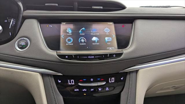 Used 2017 Cadillac XT5 Luxury w/ Driver Awareness Package FWD image 24