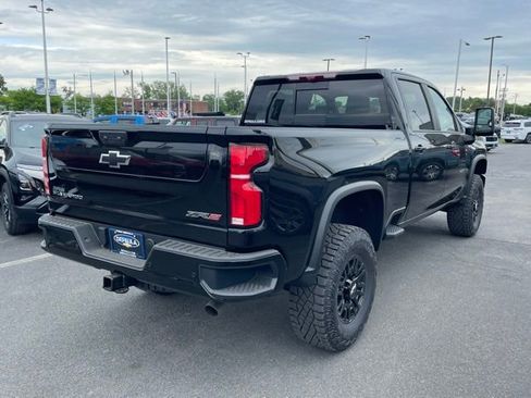 New 2026 Chevrolet Silverado 2500 ZR2 w/ Snow Plow Prep/Camper Package AWD/4WD image 22