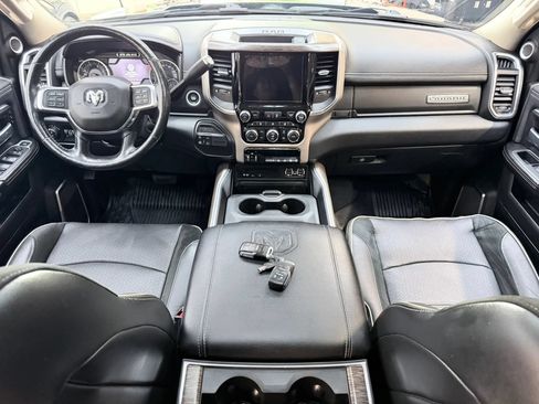 Used 2019 RAM 2500 Laramie AWD/4WD image 17