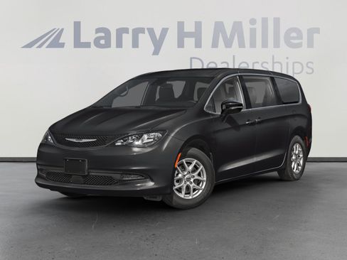 New 2026 Chrysler Voyager LX image 1