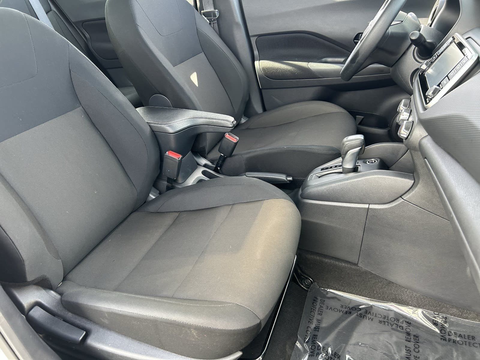 Used 2025 Nissan Kicks Play S FWD image 13