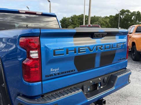 Used 2023 Chevrolet Silverado 1500 Custom w/ Rally Edition RWD image 11