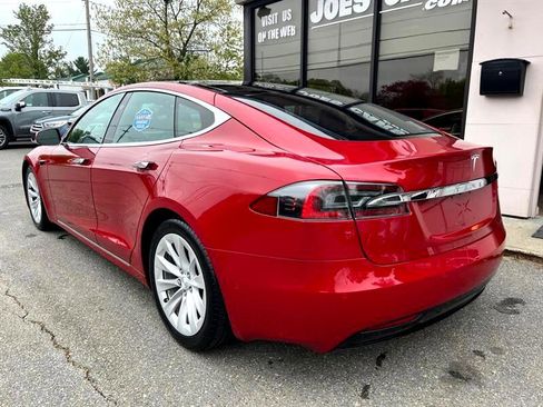 Used 2016 Tesla Model S 90D image 2