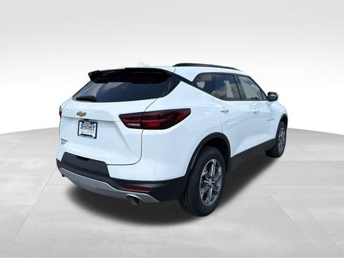Used 2024 Chevrolet Blazer LT w/ LPO, Floor Liner Package FWD image 5