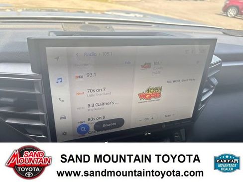 Used 2024 Toyota Tundra Limited AWD/4WD image 22