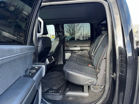 Used 2023 Ford F350 Lariat w/ Tow Technology Package image 9