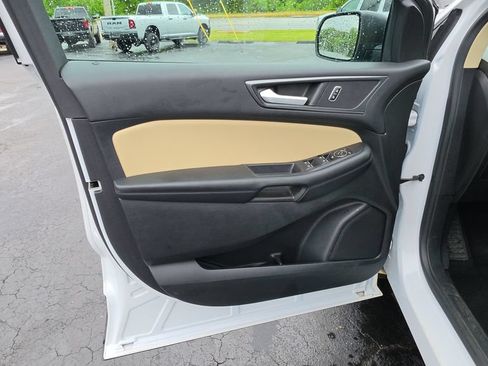 Used 2023 Ford Edge SE AWD/4WD image 23
