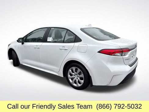 New 2026 Toyota Corolla LE image 3