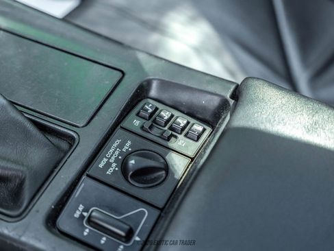 Used 1994 Chevrolet Corvette ZR1 RWD image 39