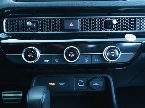 Used 2024 Honda Civic Sport image 18