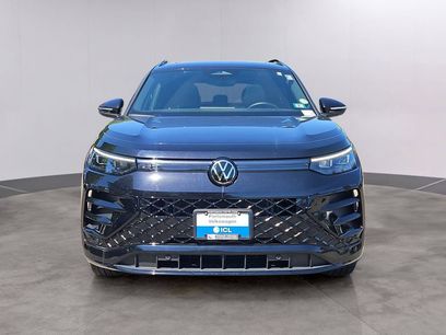 Used 2026 Volkswagen Tiguan SE R-Line