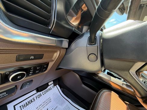 Used 2025 Ford F150 King Ranch AWD/4WD image 14