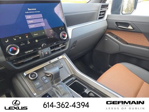 Certified 2025 Lexus GX 550 w/ Accessory Package (2T) image 43