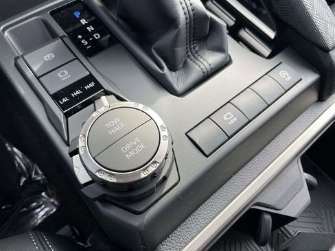 New 2026 Toyota 4Runner Limited image 43