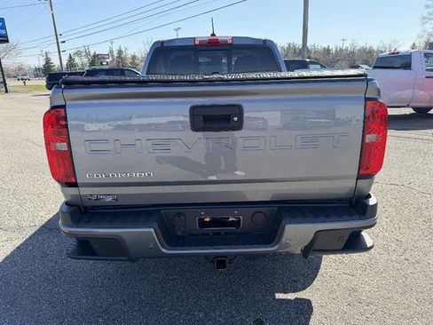 Used 2021 Chevrolet Colorado Z71 w/ Safety Package AWD/4WD image 7