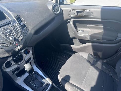 Used 2017 Ford Fiesta SE FWD image 15