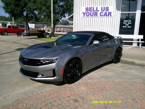Used 2023 Chevrolet Camaro LT w/ RS Package RWD image 2