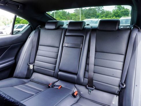 Used 2022 Lexus IS 350 F Sport AWD/4WD image 38