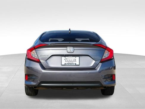 Used 2017 Honda Civic EX-T image 6