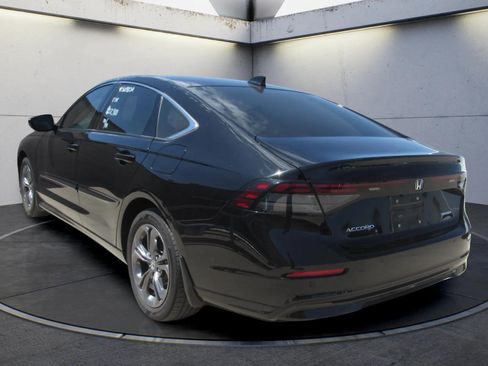 Used 2024 Honda Accord EX-L image 4