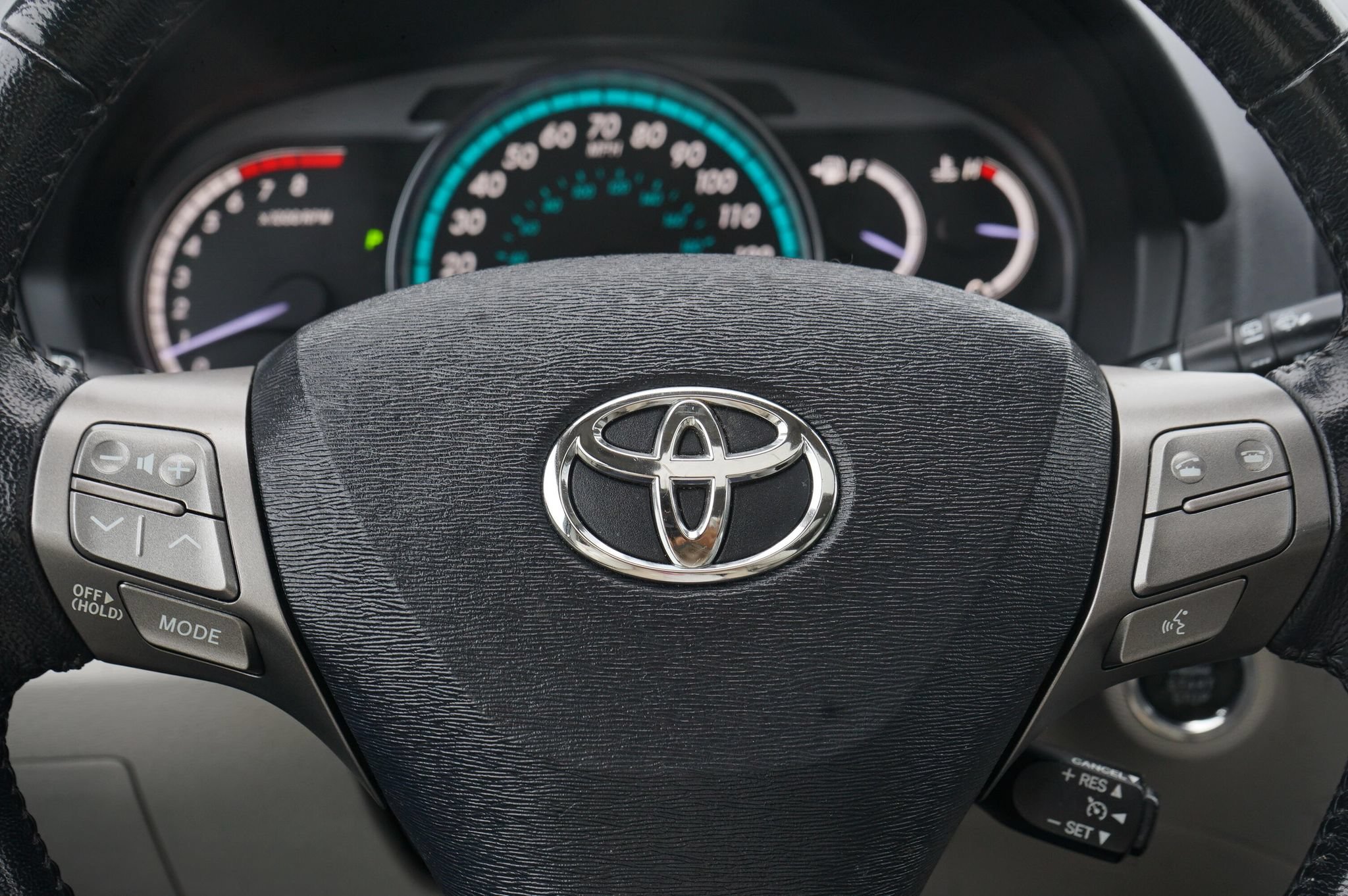 Used 2011 Toyota Venza AWD w/ Premium Pkg #2 image 24