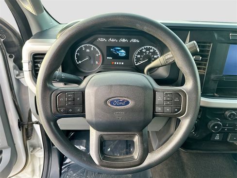Used 2024 Ford F250 XLT image 33