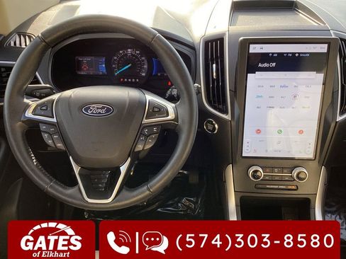 Used 2022 Ford Edge SEL w/ Convenience Package image 18