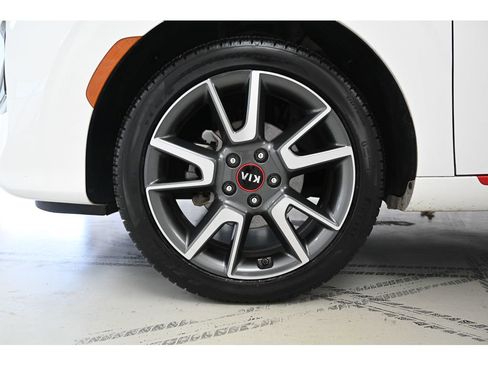 Used 2020 Kia Soul GT-Line image 21