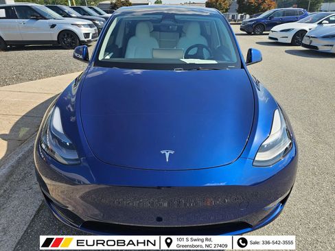 Used 2024 Tesla Model Y Performance AWD/4WD image 9