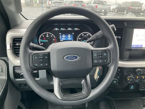 New 2026 Ford F350 XL w/ XL Chrome Package image 21